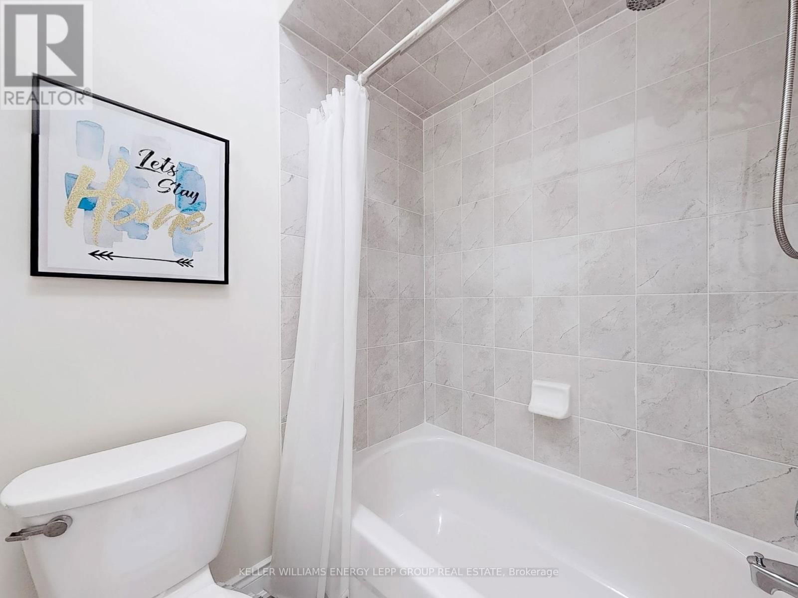 12 DONWOODS CRESCENT Image 33