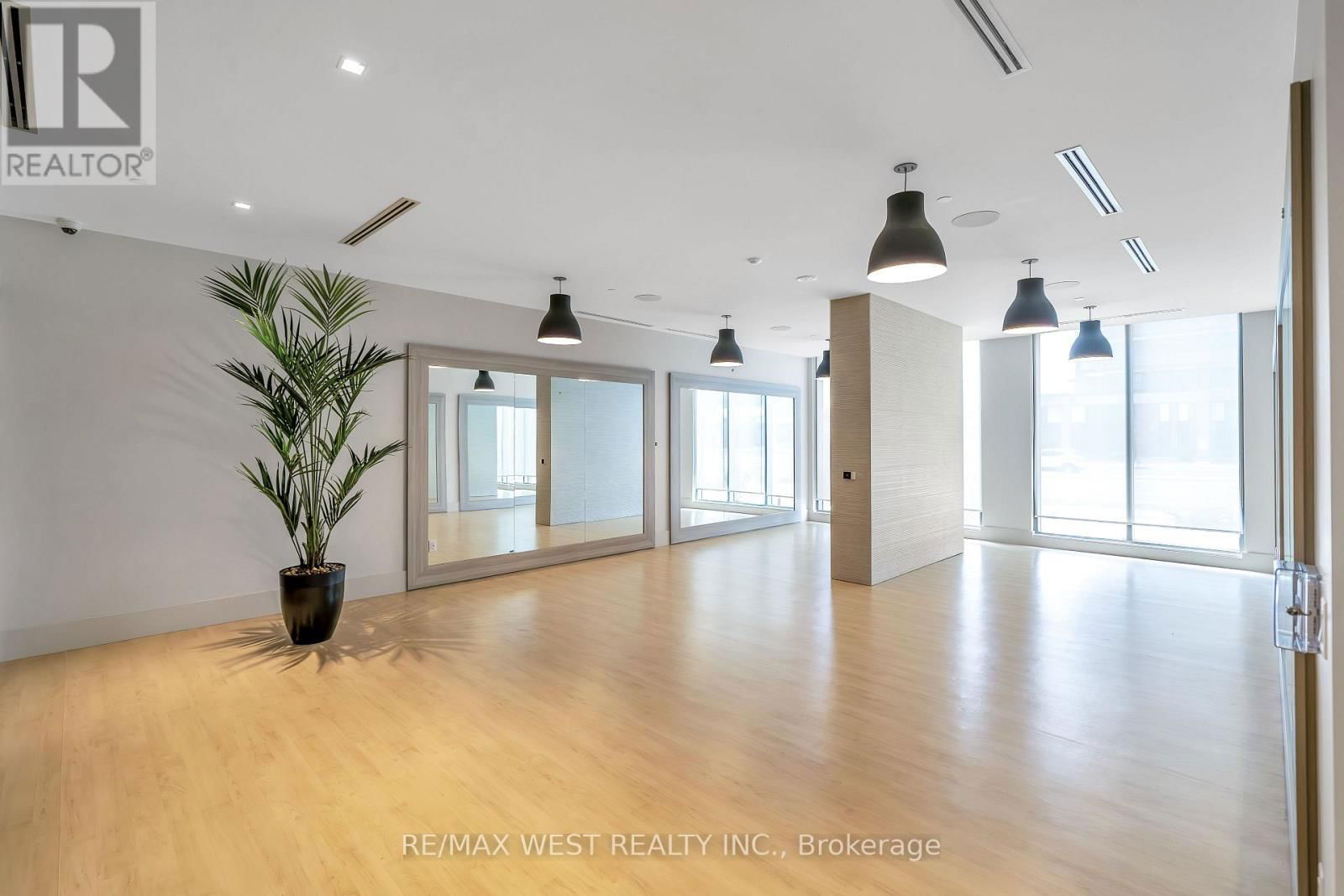 2020 - 2545 SIMCOE STREET NORTH Image 24
