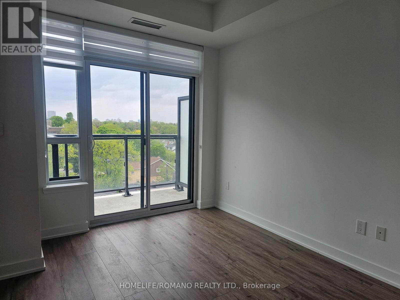 607 - 630 GREENWOOD AVENUE Image 6