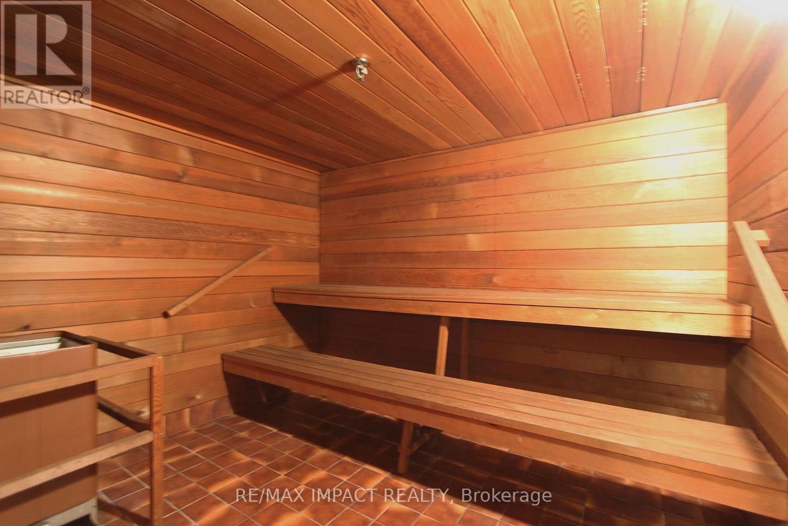 337 SIMCOE STREET NORTH Image 25