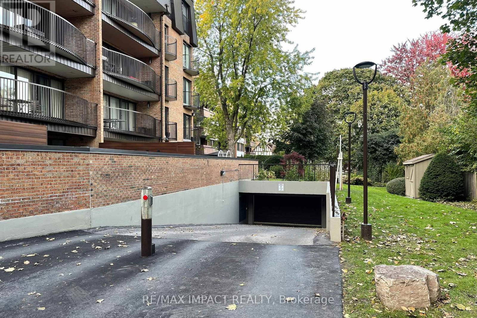 337 SIMCOE STREET NORTH Image 31