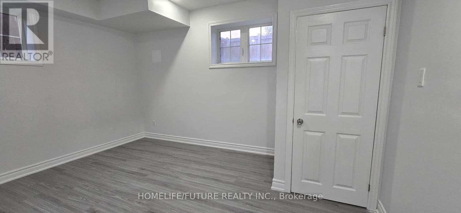 Bsmt - 22 WHITEBREAD CRESCENT Image 6