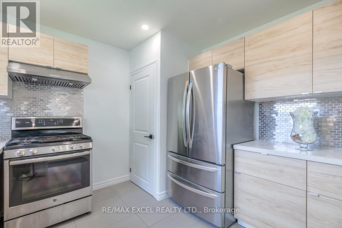 663 LAKEVIEW AVENUE Image 11