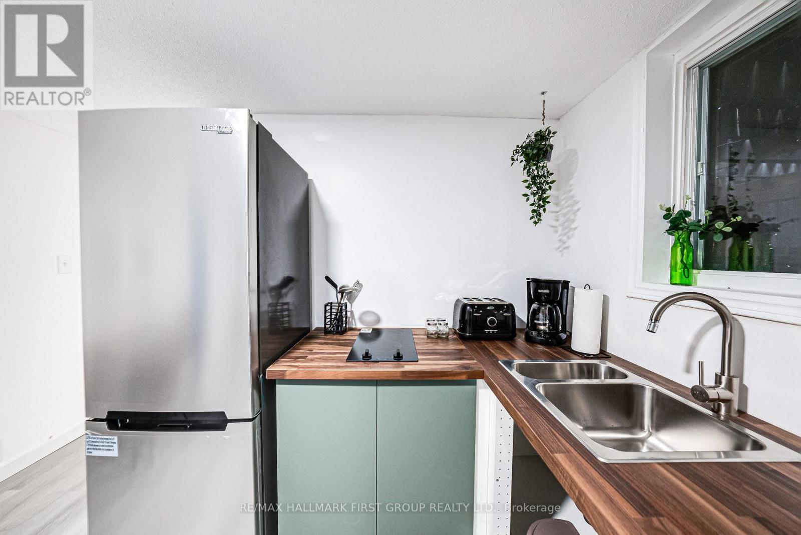 27 EVALEIGH COURT Image 22