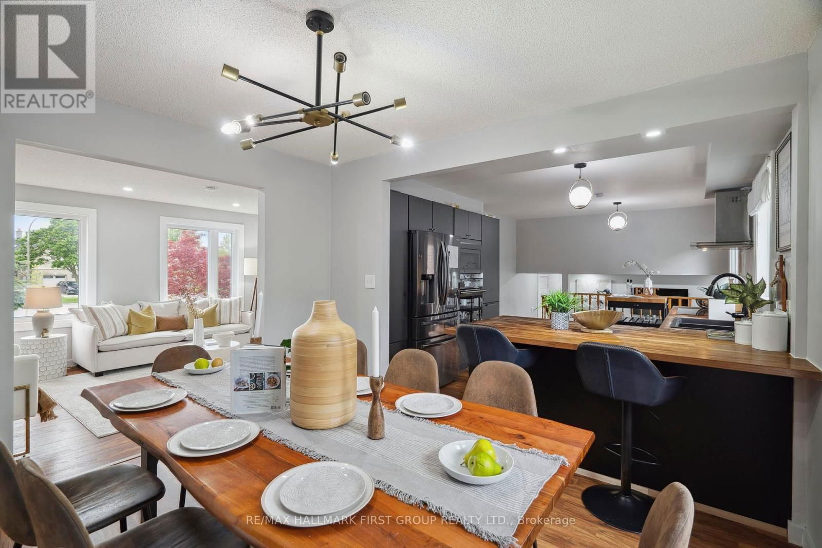 27 EVALEIGH COURT Image 4