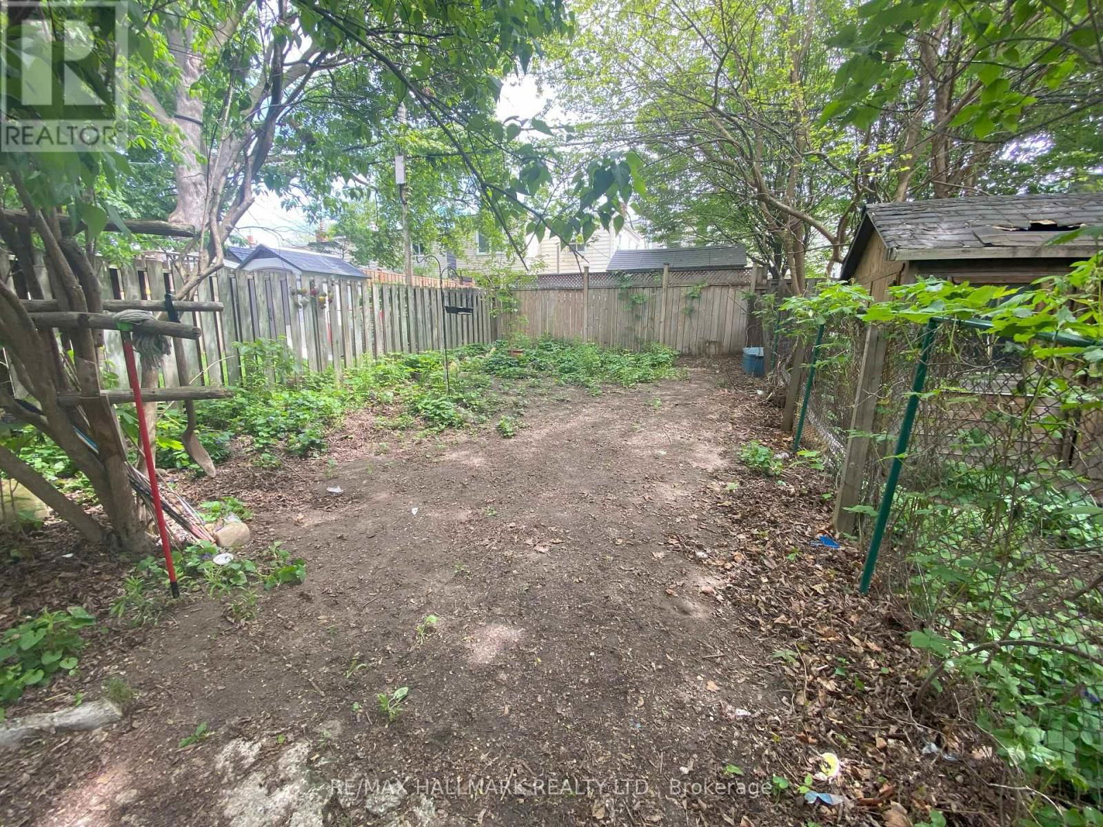 LOWER - 155 DRAYTON AVENUE Image 15