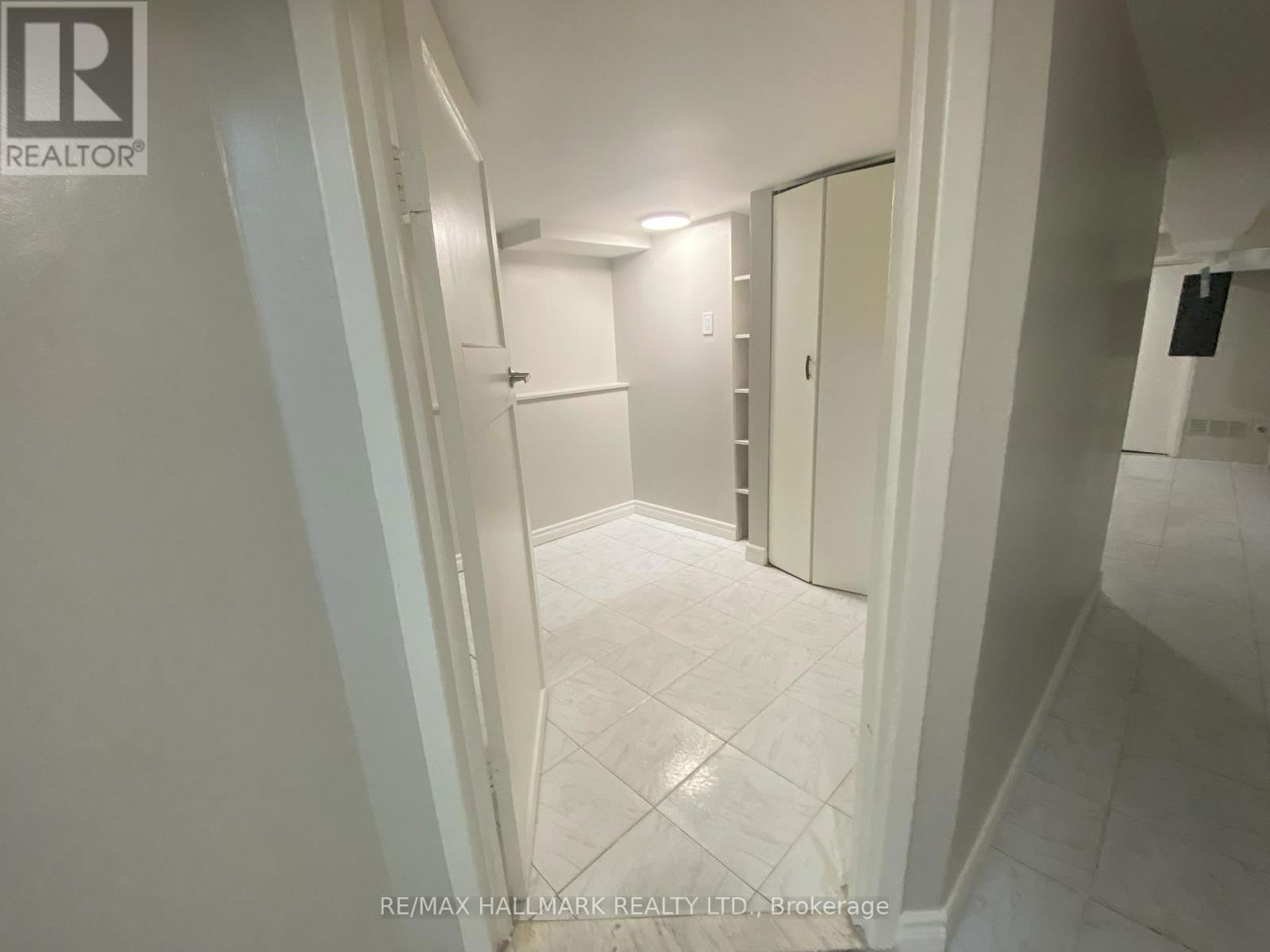 LOWER - 155 DRAYTON AVENUE Image 5