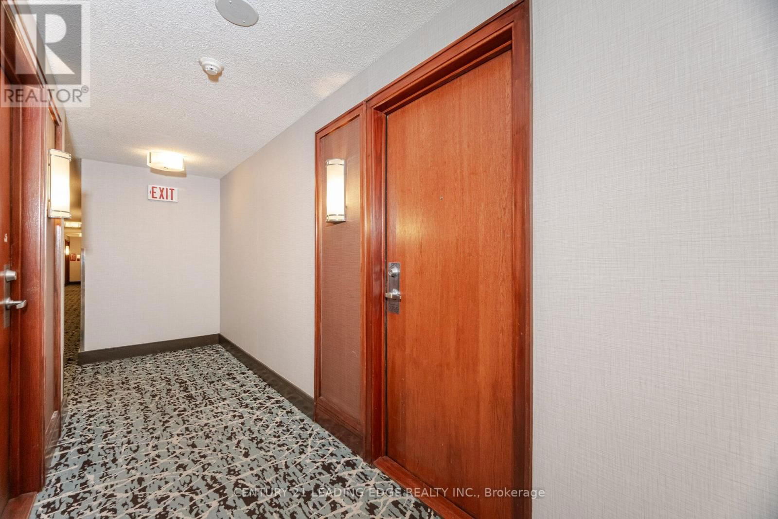 2729 - 68 CORPORATE DRIVE Image 11