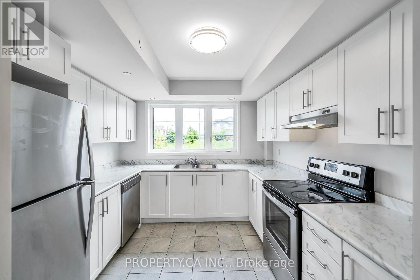 2564 ROSEDROP PATH Image 4
