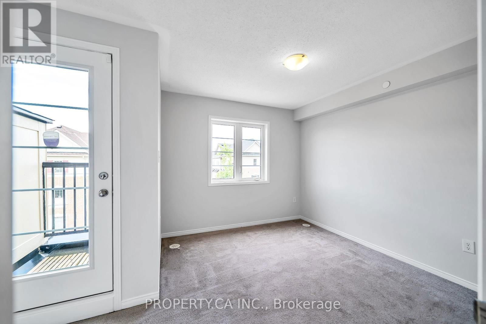 2564 ROSEDROP PATH Image 23
