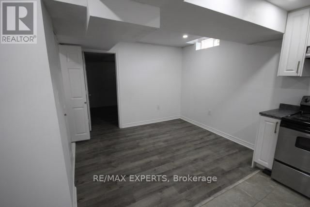 Bsmnt - 71 TURNERBURY AVENUE Image 3