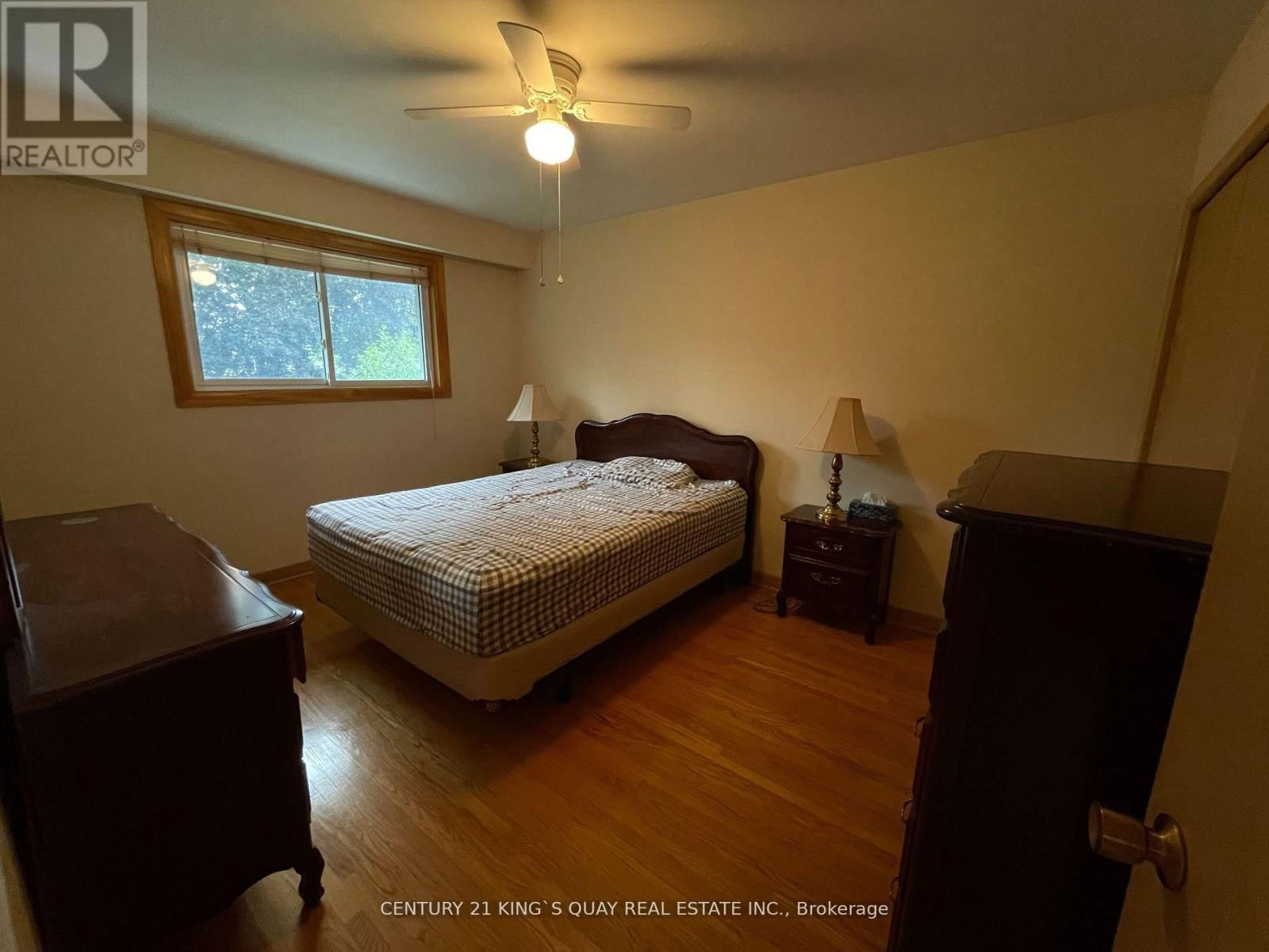 33 CORUNDUM CRESCENT Image 15
