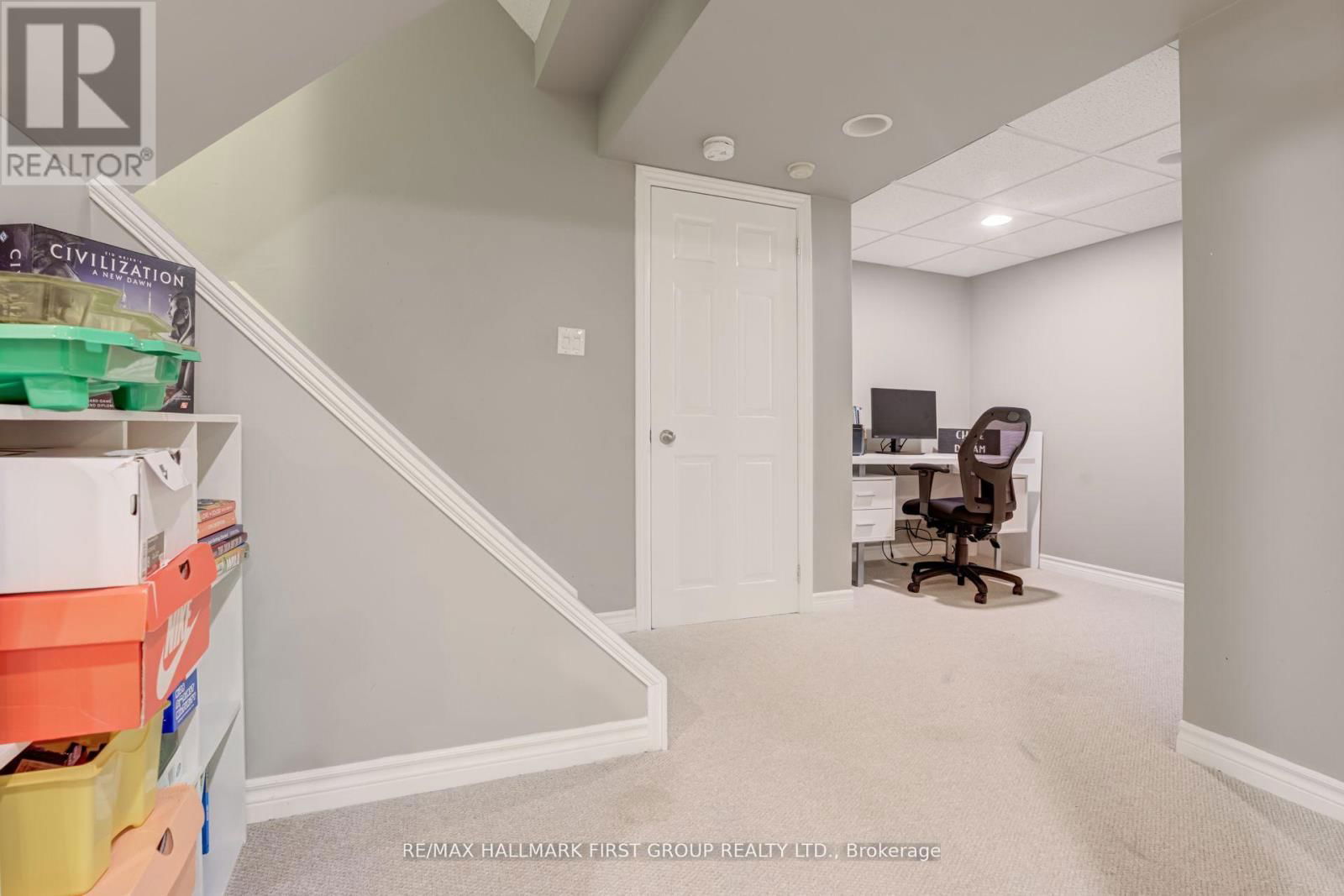 19 INLET BAY DRIVE Image 18