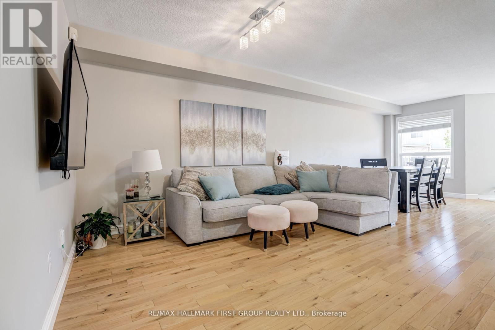 19 INLET BAY DRIVE Image 4