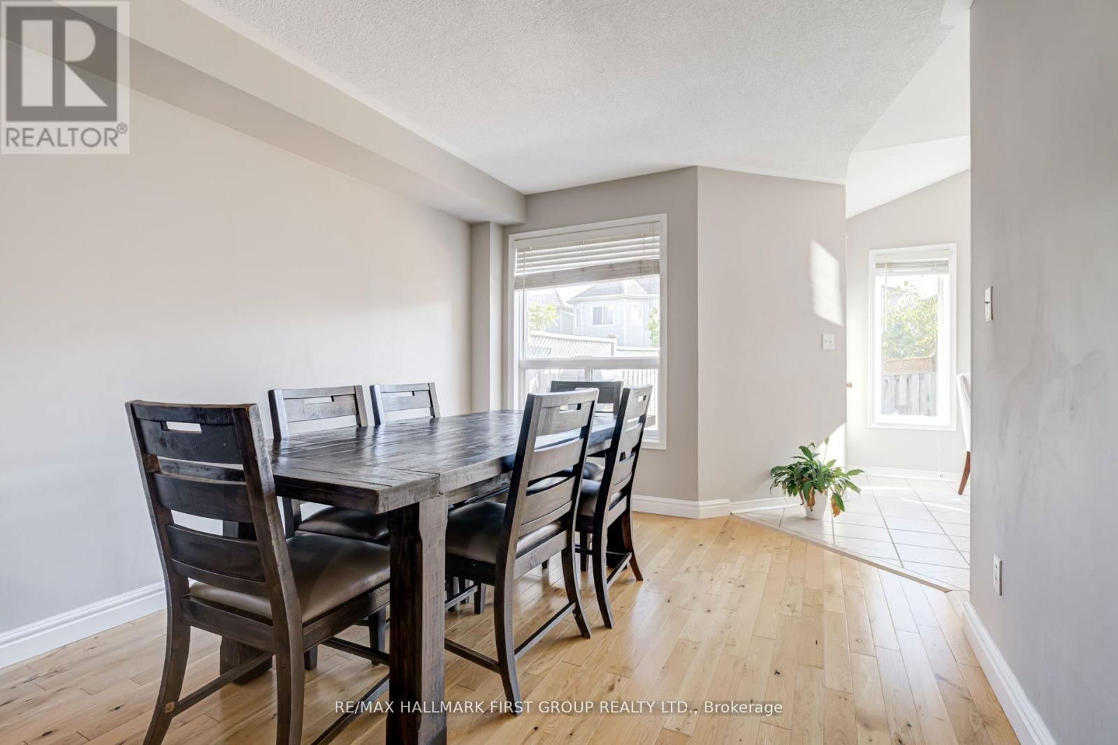 19 INLET BAY DRIVE Image 6