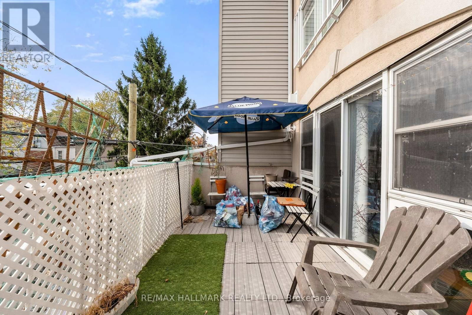 2151 DANFORTH AVENUE Image 27
