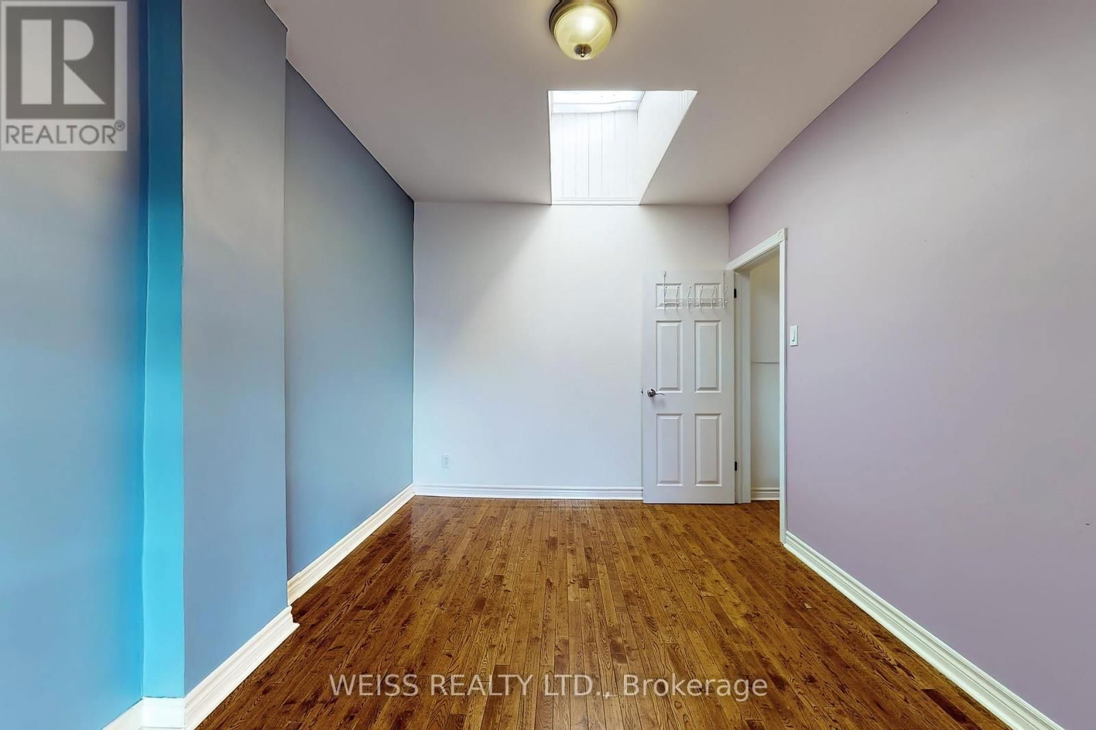 Upper - 2468 DANFORTH AVENUE Image 12