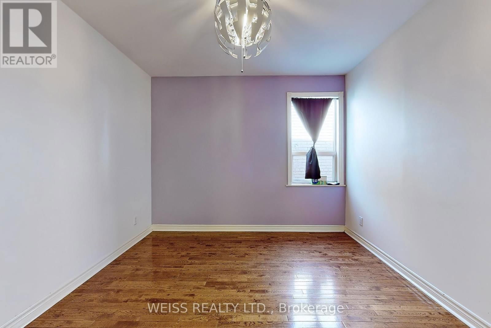 Upper - 2468 DANFORTH AVENUE Image 15