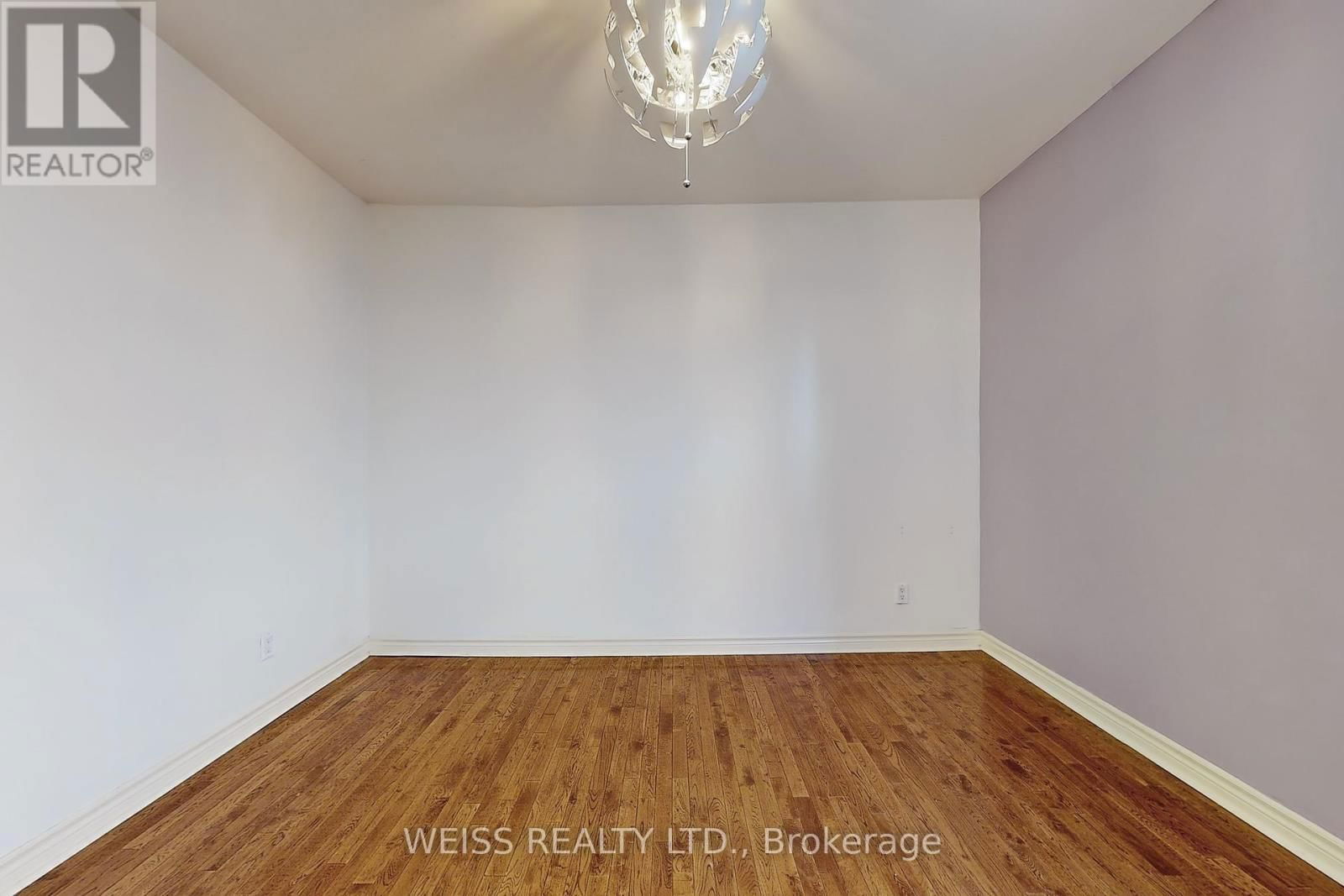 Upper - 2468 DANFORTH AVENUE Image 16