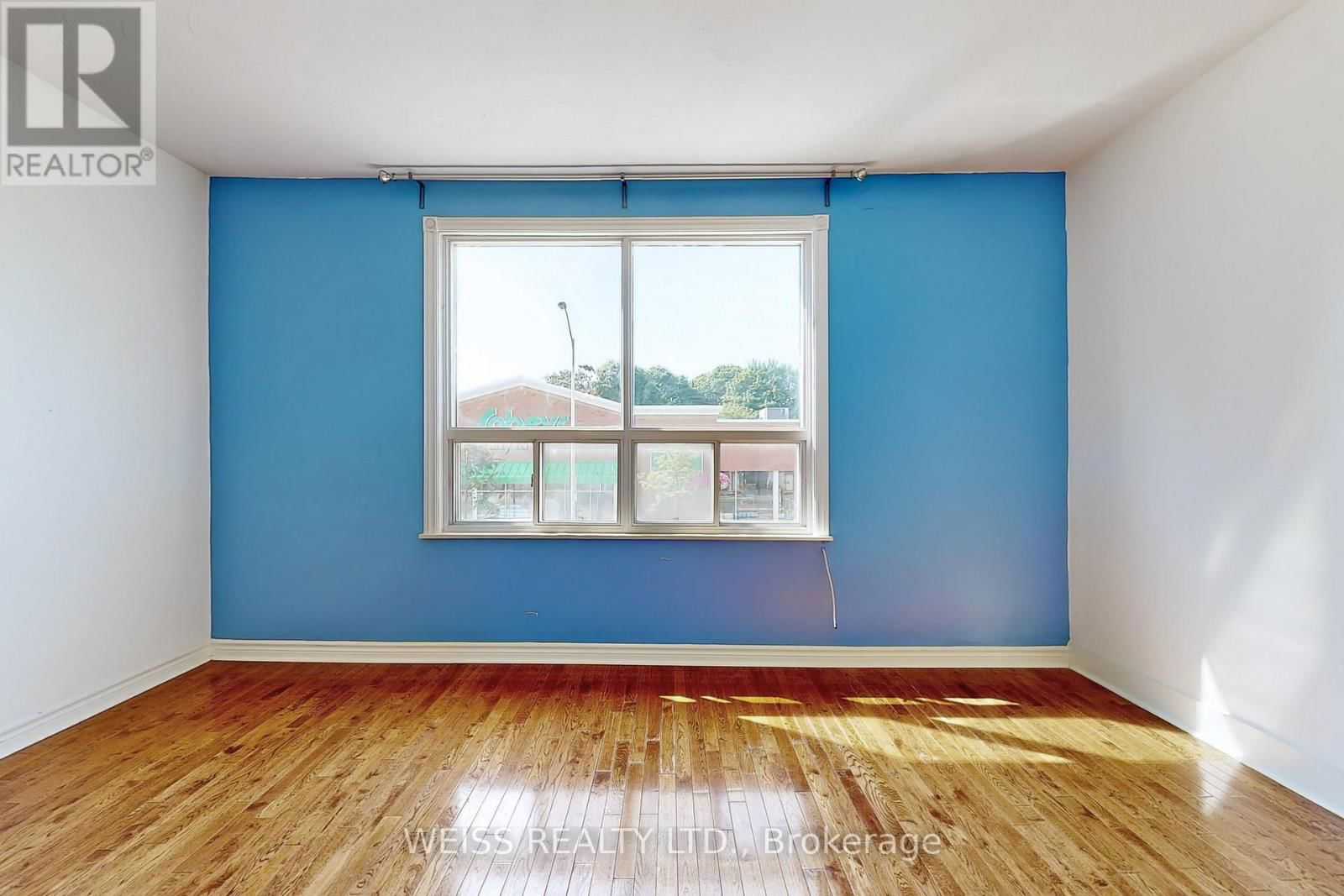 Upper - 2468 DANFORTH AVENUE Image 6