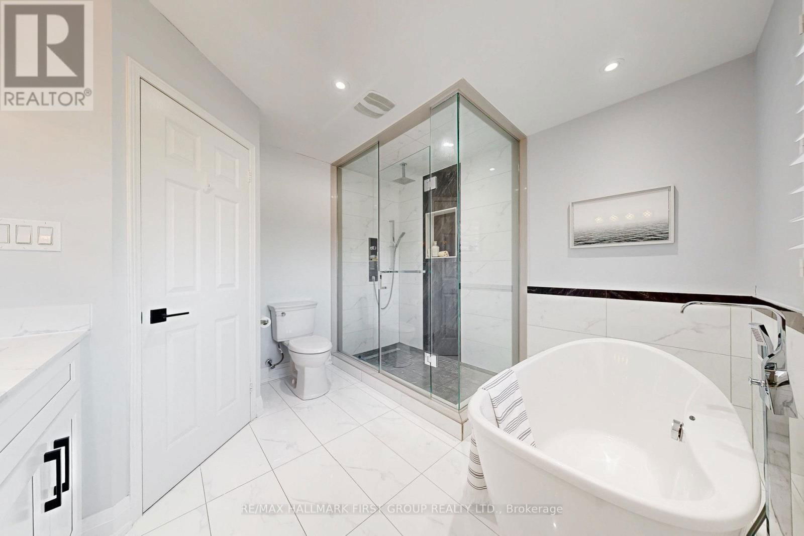 898 DARWIN DRIVE Image 29