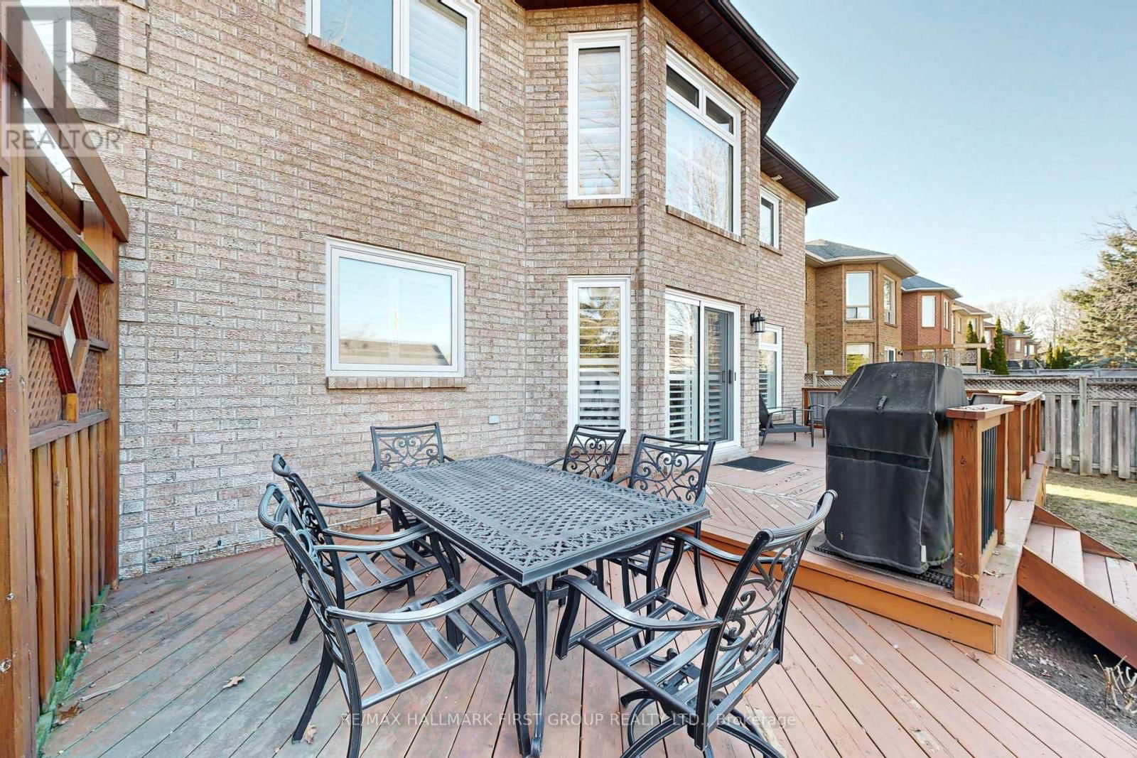898 DARWIN DRIVE Image 46