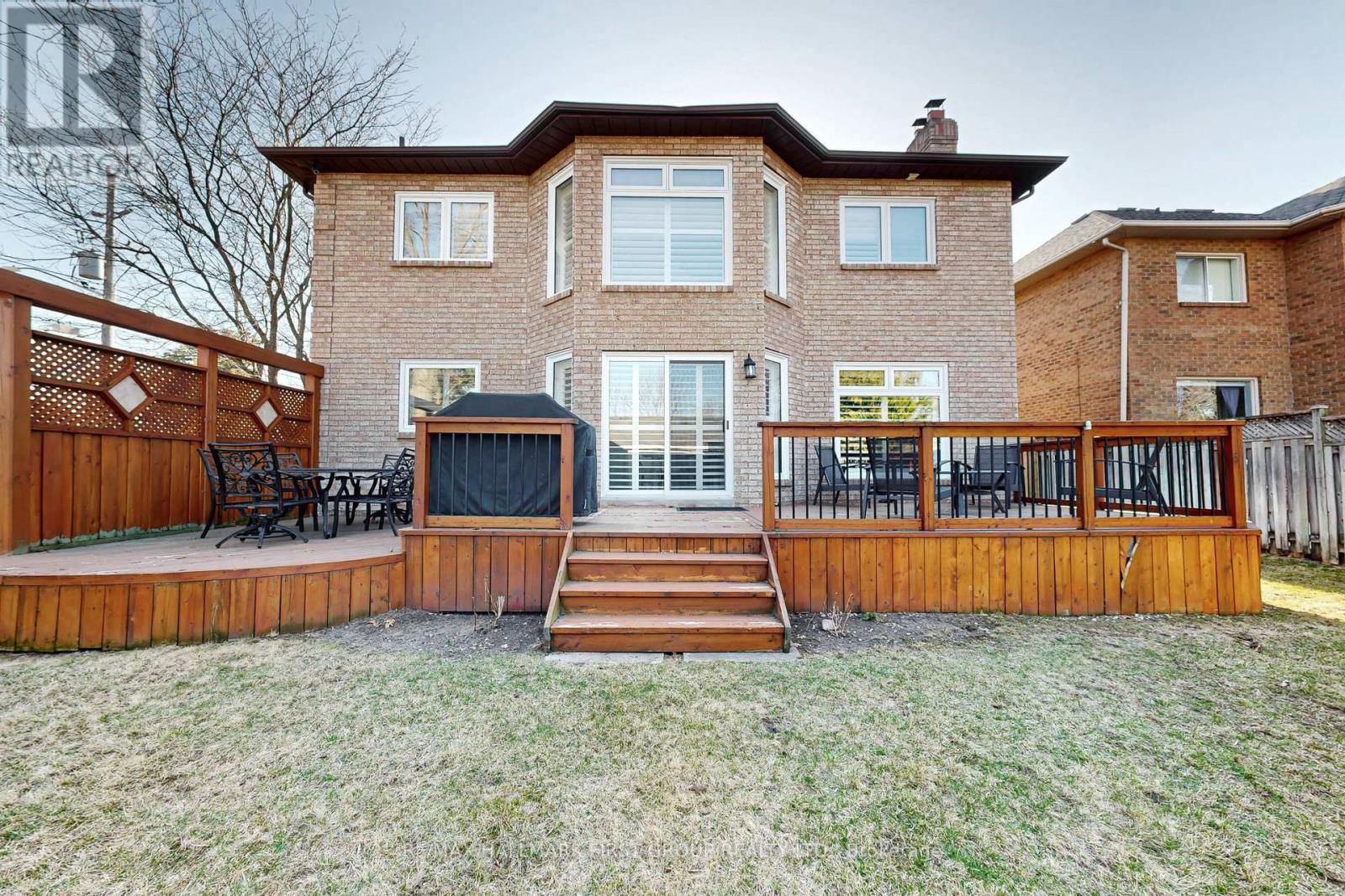 898 DARWIN DRIVE Image 48