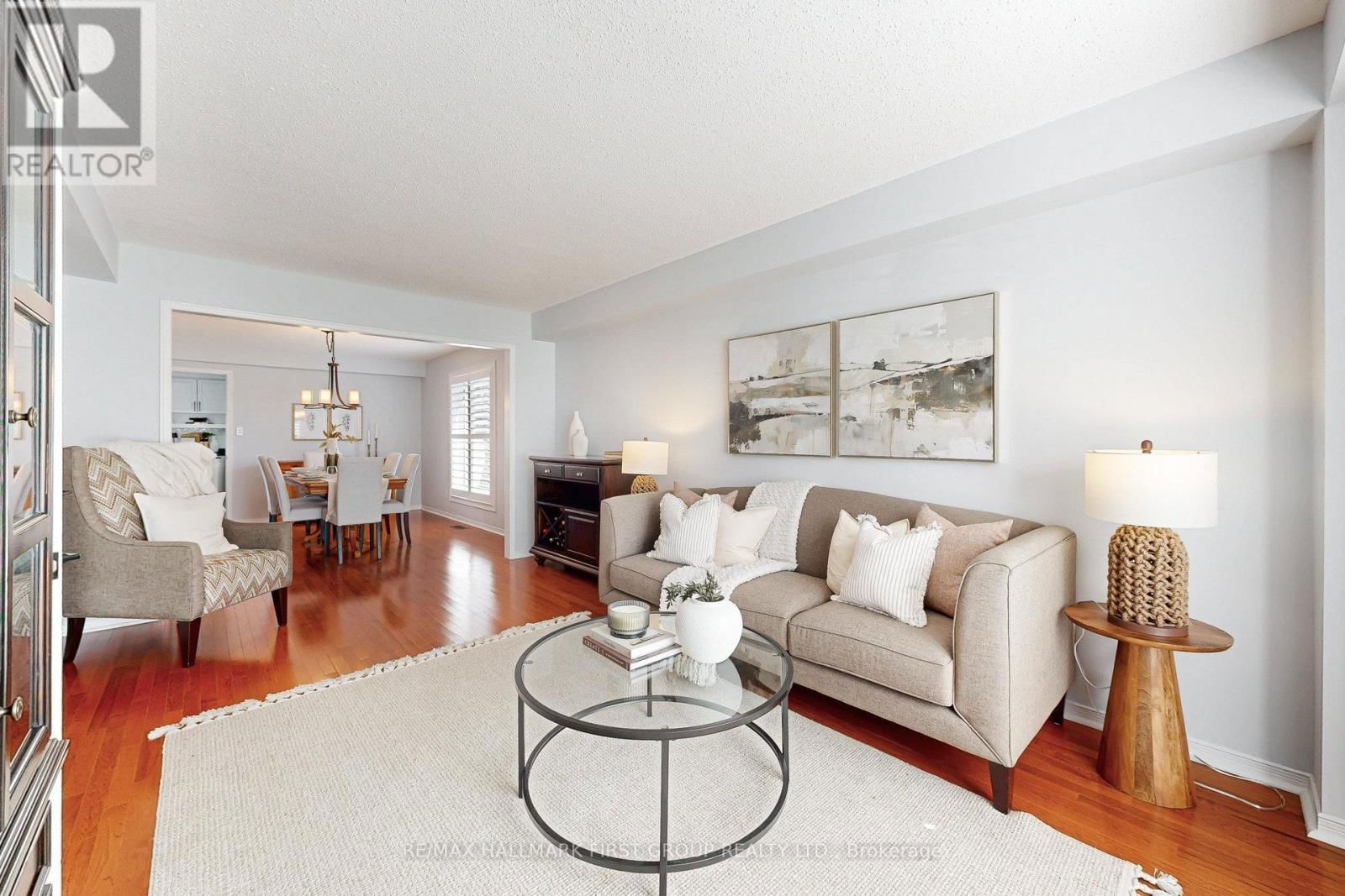 898 DARWIN DRIVE Image 9