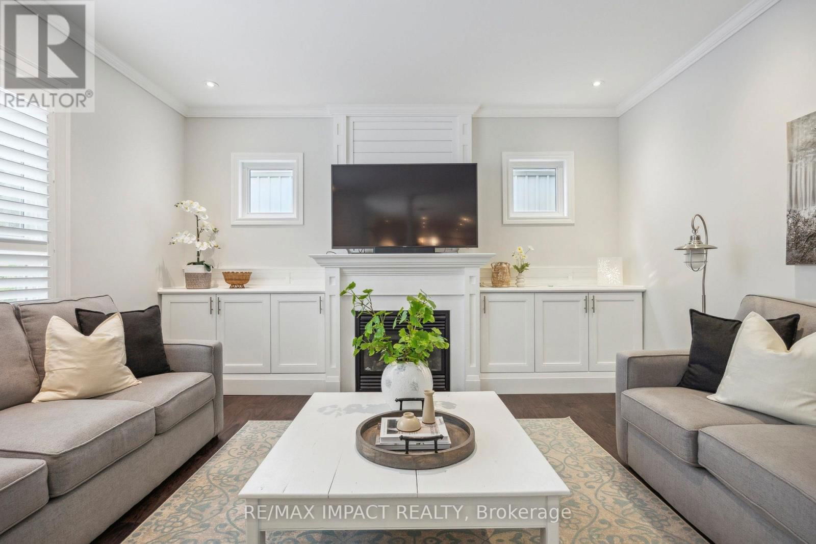 24 BROUGH COURT Image 17
