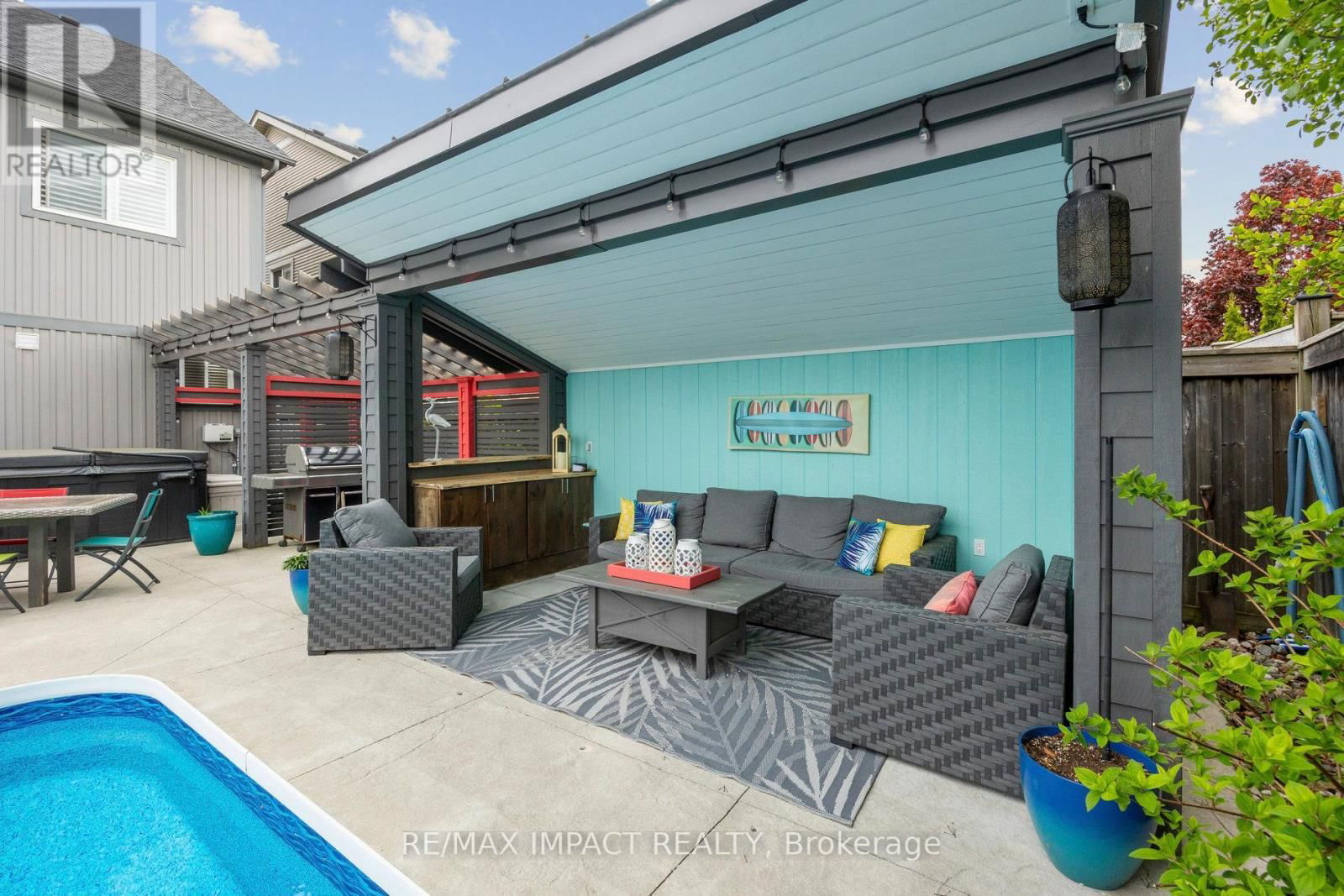 24 BROUGH COURT Image 48