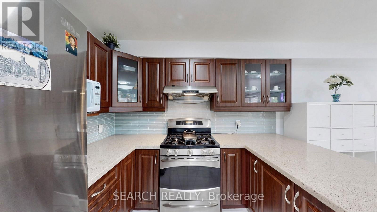 Main - 17 GLENHEATHER TERRACE Image 16