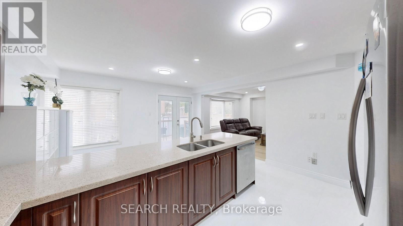 Main - 17 GLENHEATHER TERRACE Image 17