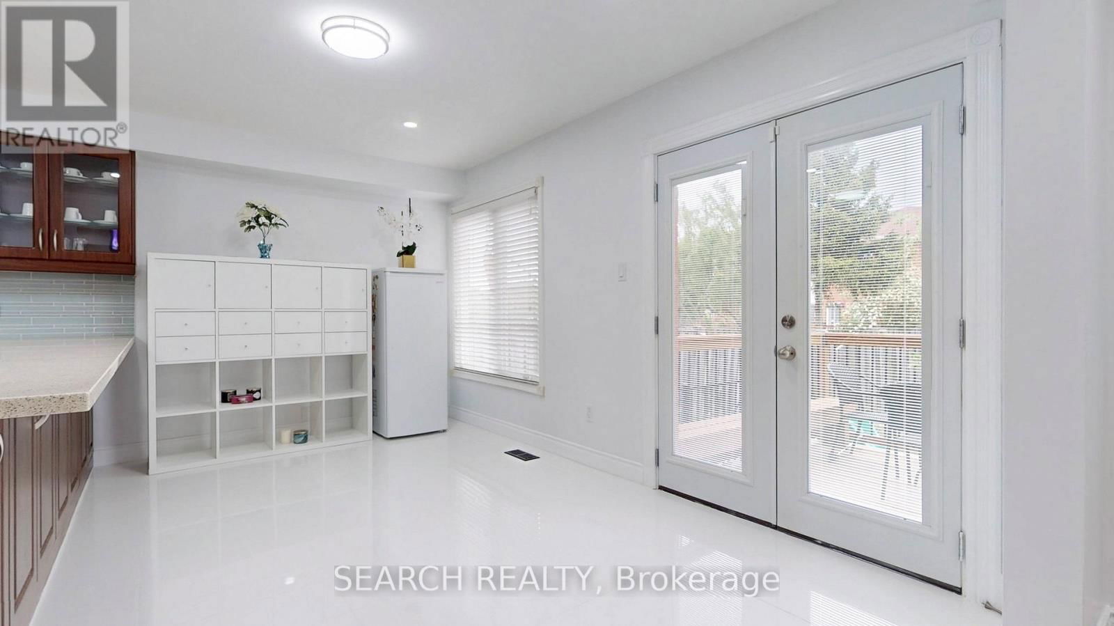 Main - 17 GLENHEATHER TERRACE Image 18