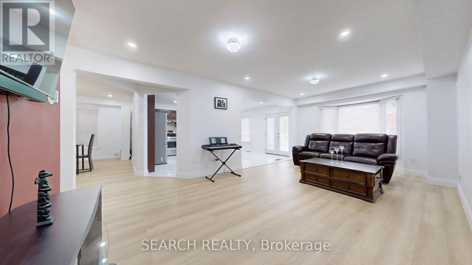Main - 17 GLENHEATHER TERRACE Image 7
