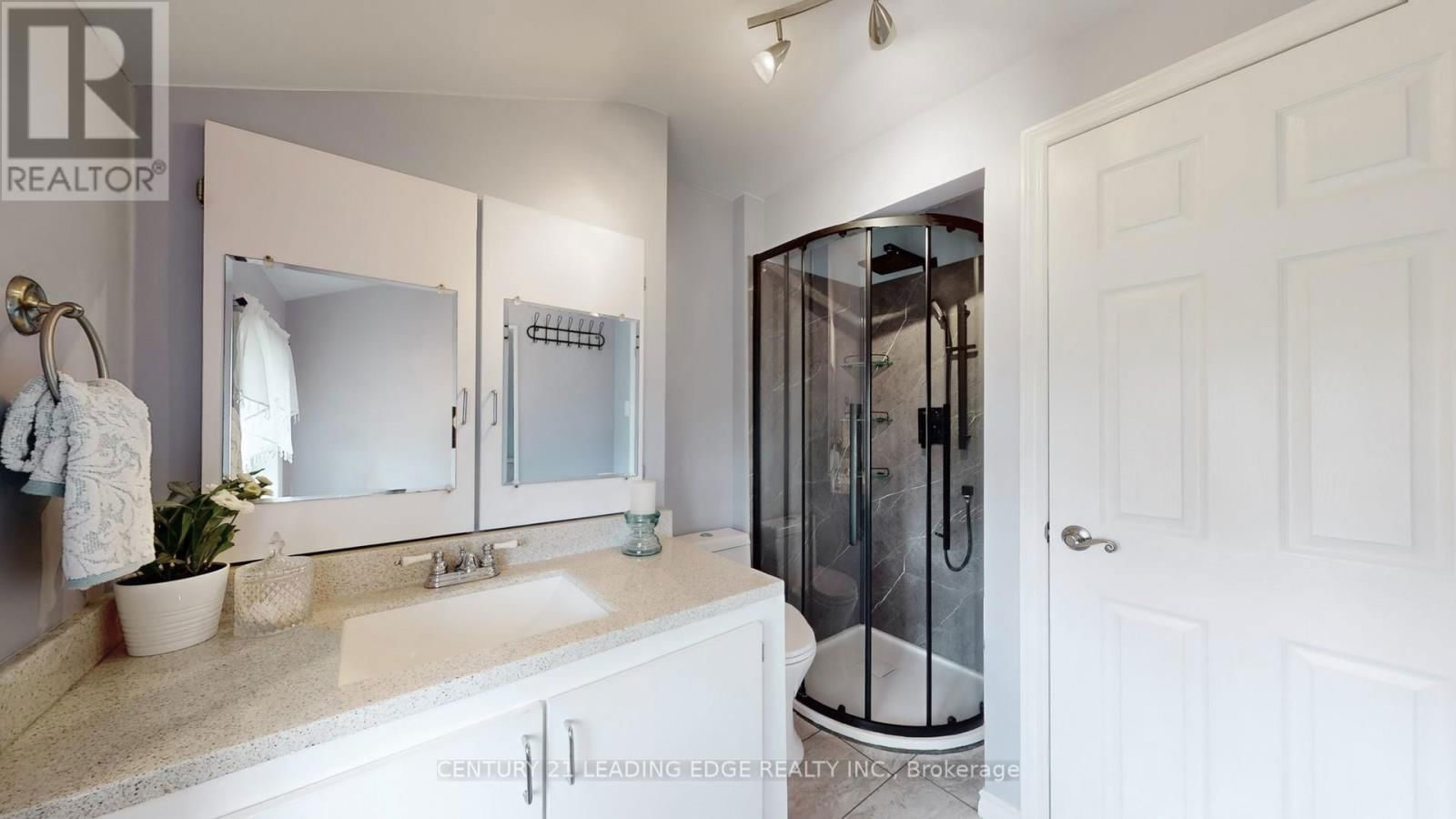3031 HWY 7A Image 19