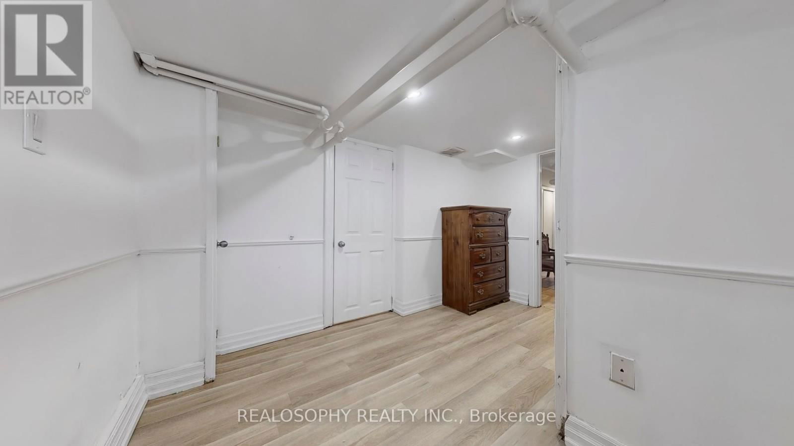 Lower - 177 GOWAN AVENUE Image 17