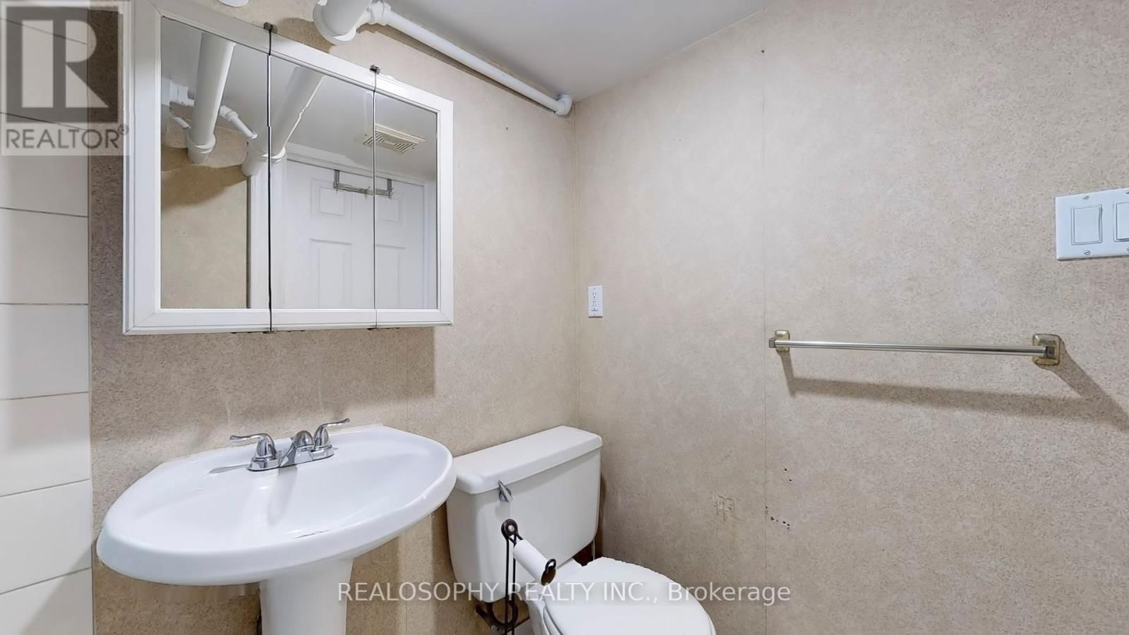 Lower - 177 GOWAN AVENUE Image 19