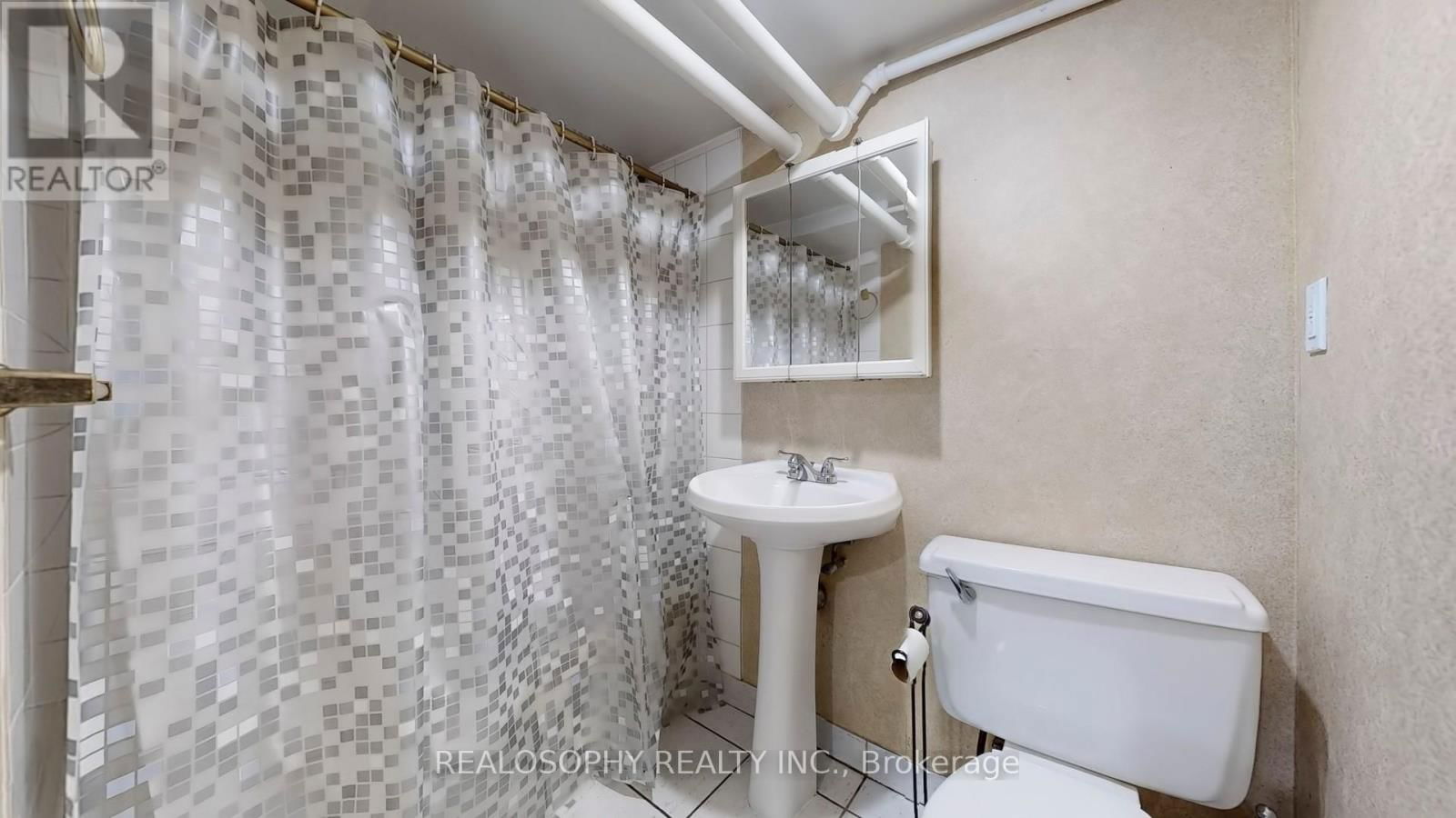 Lower - 177 GOWAN AVENUE Image 20