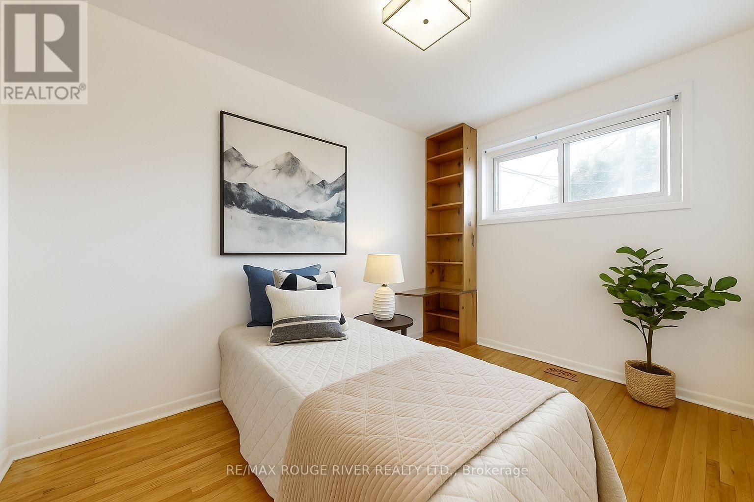 1373 POPRAD AVENUE Image 20
