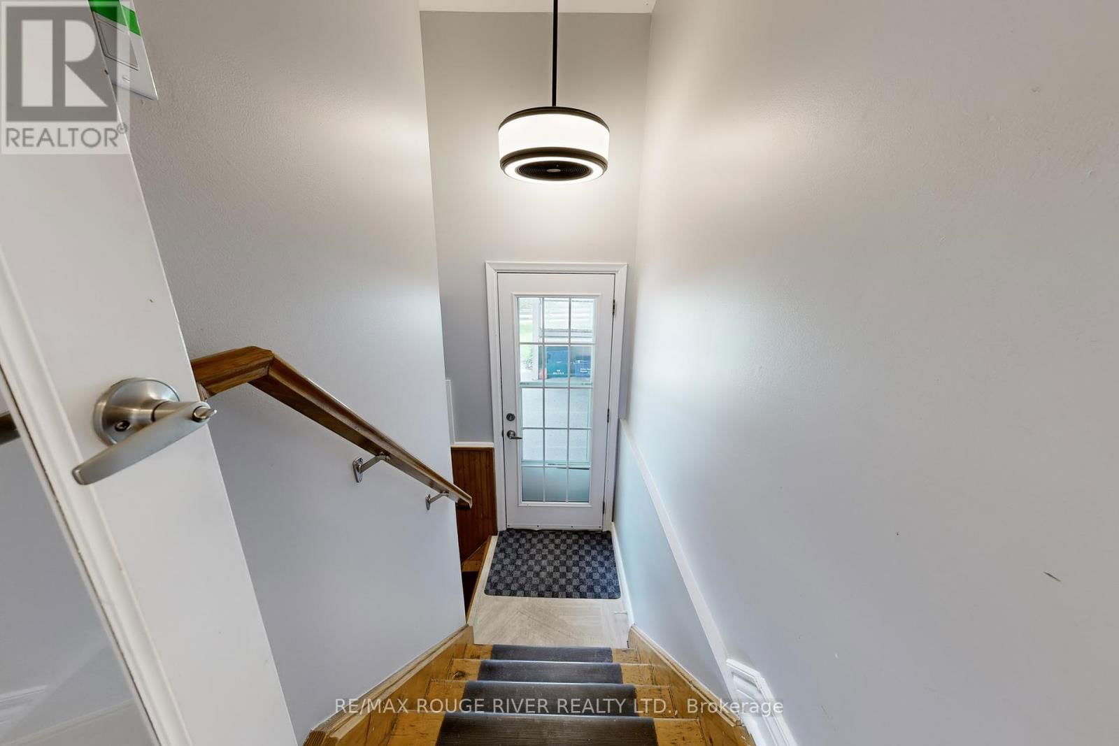 1373 POPRAD AVENUE Image 23