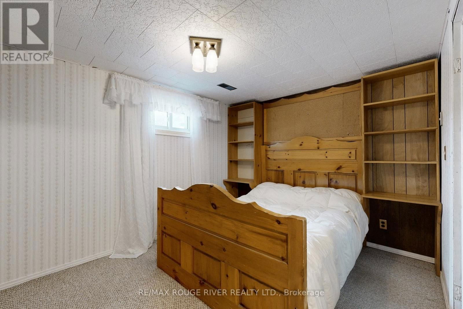 1373 POPRAD AVENUE Image 29