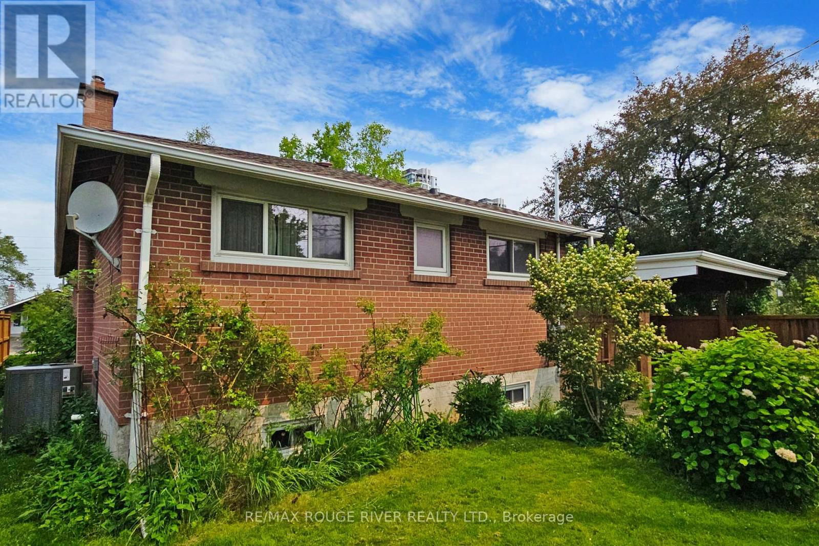 1373 POPRAD AVENUE Image 36