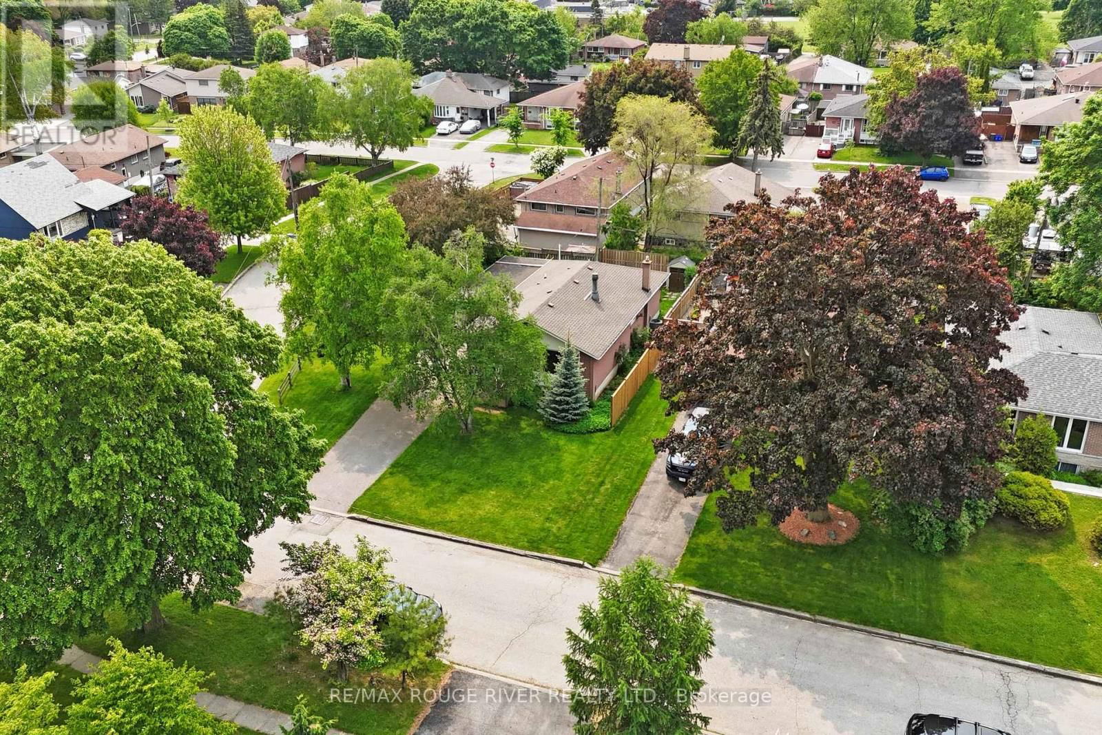 1373 POPRAD AVENUE Image 37