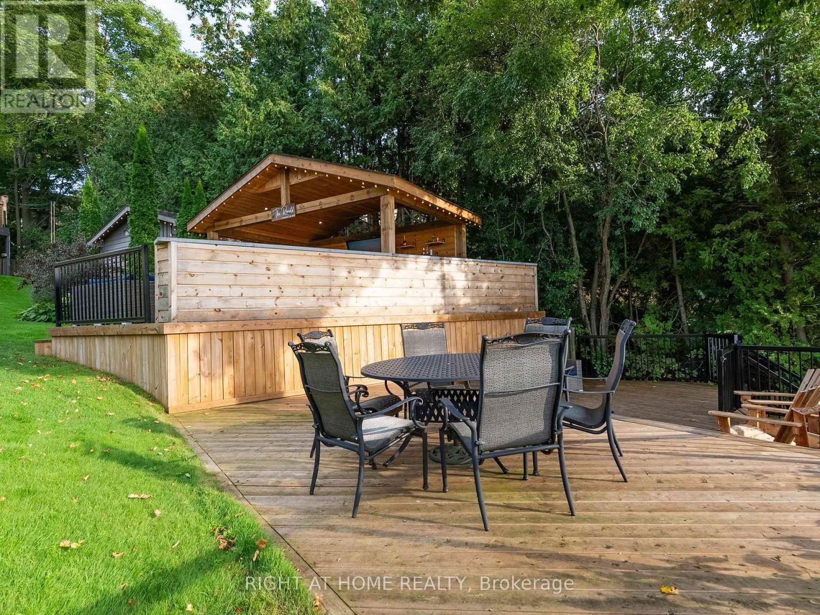 12 PETTET DRIVE Image 39