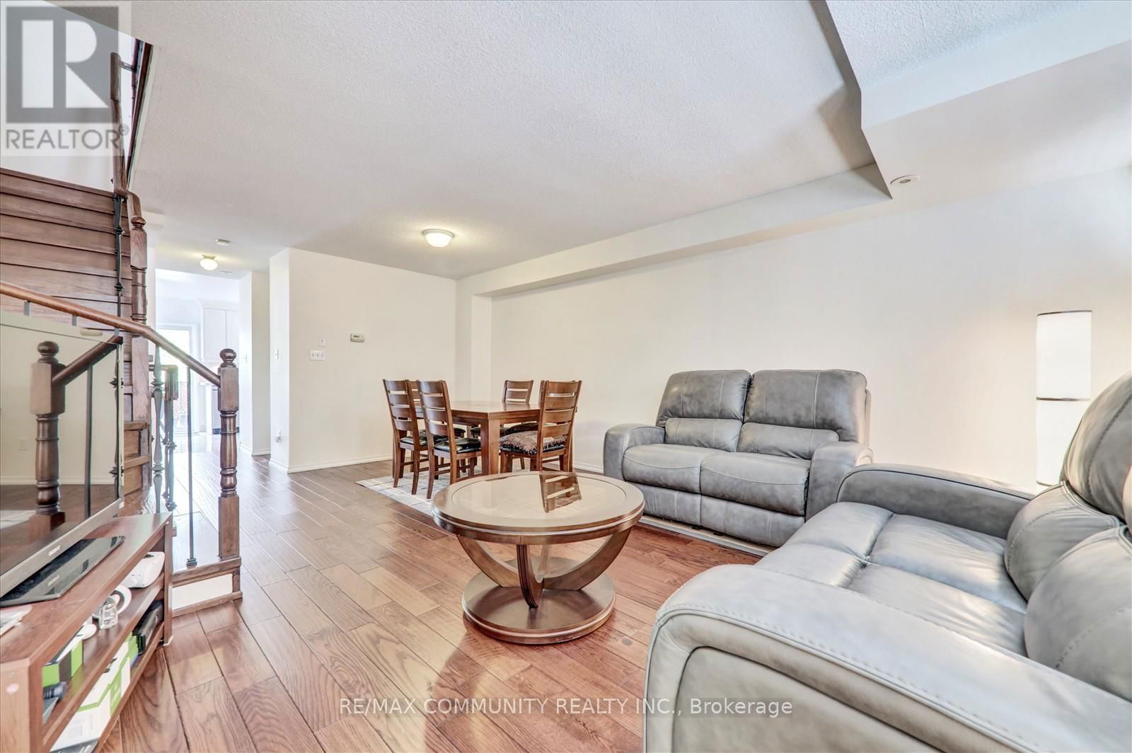 63 - 2758 EGLINTON AVENUE EAST Image 13