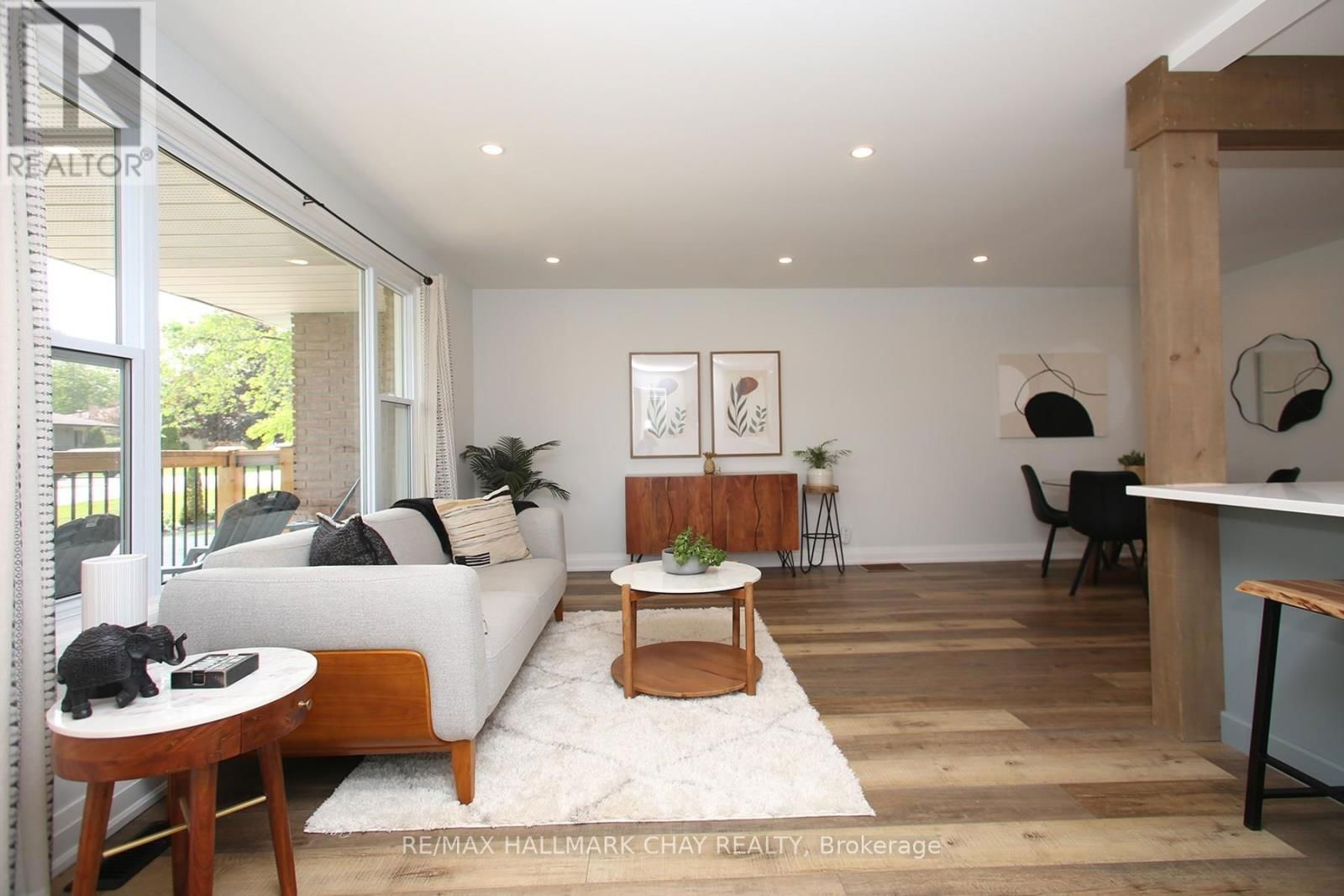124 GREENSBORO DRIVE Image 17