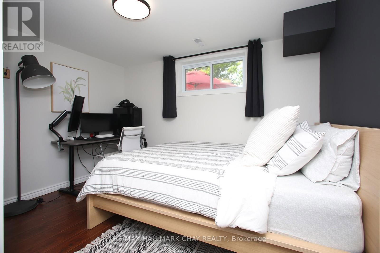 124 GREENSBORO DRIVE Image 24