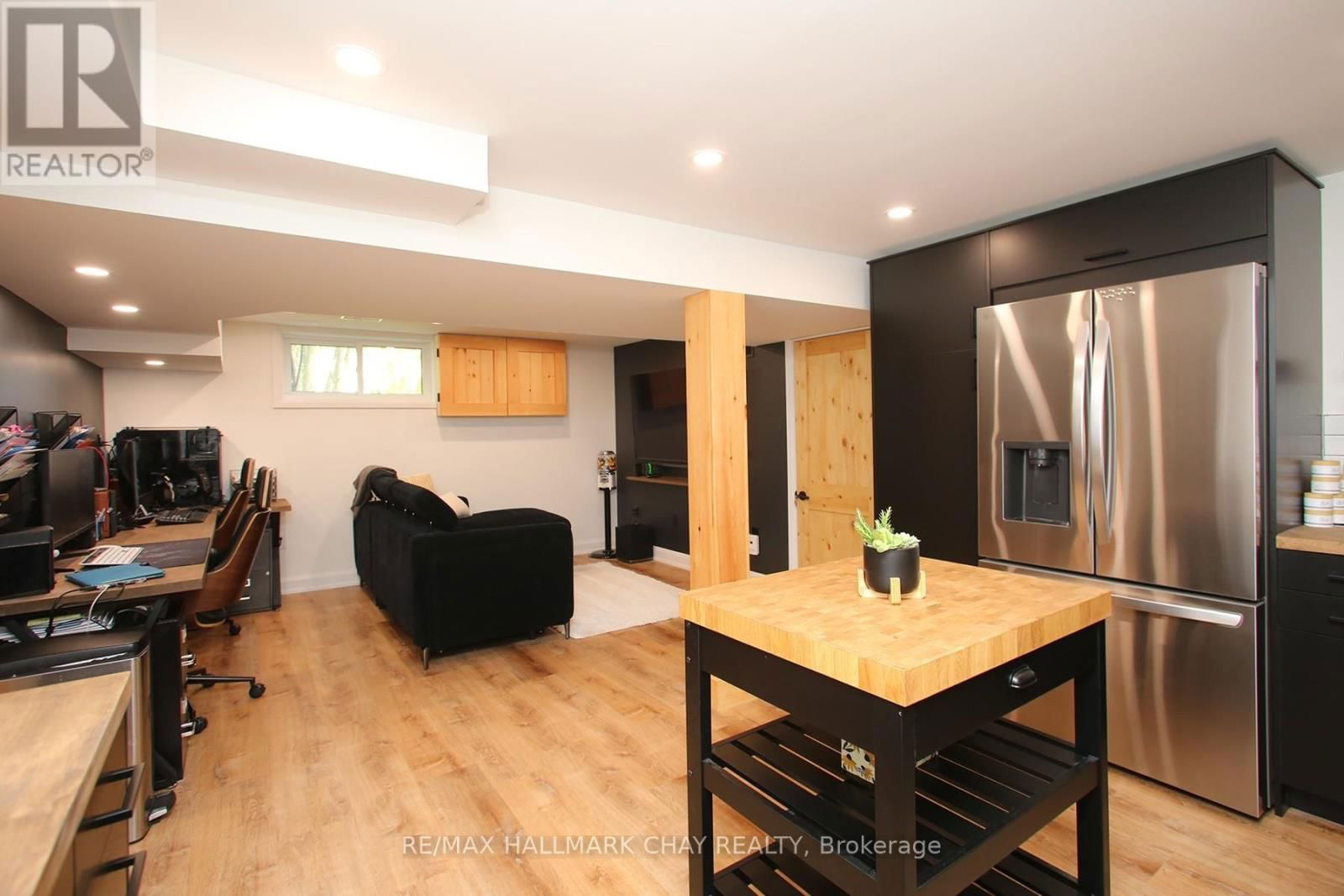 124 GREENSBORO DRIVE Image 31