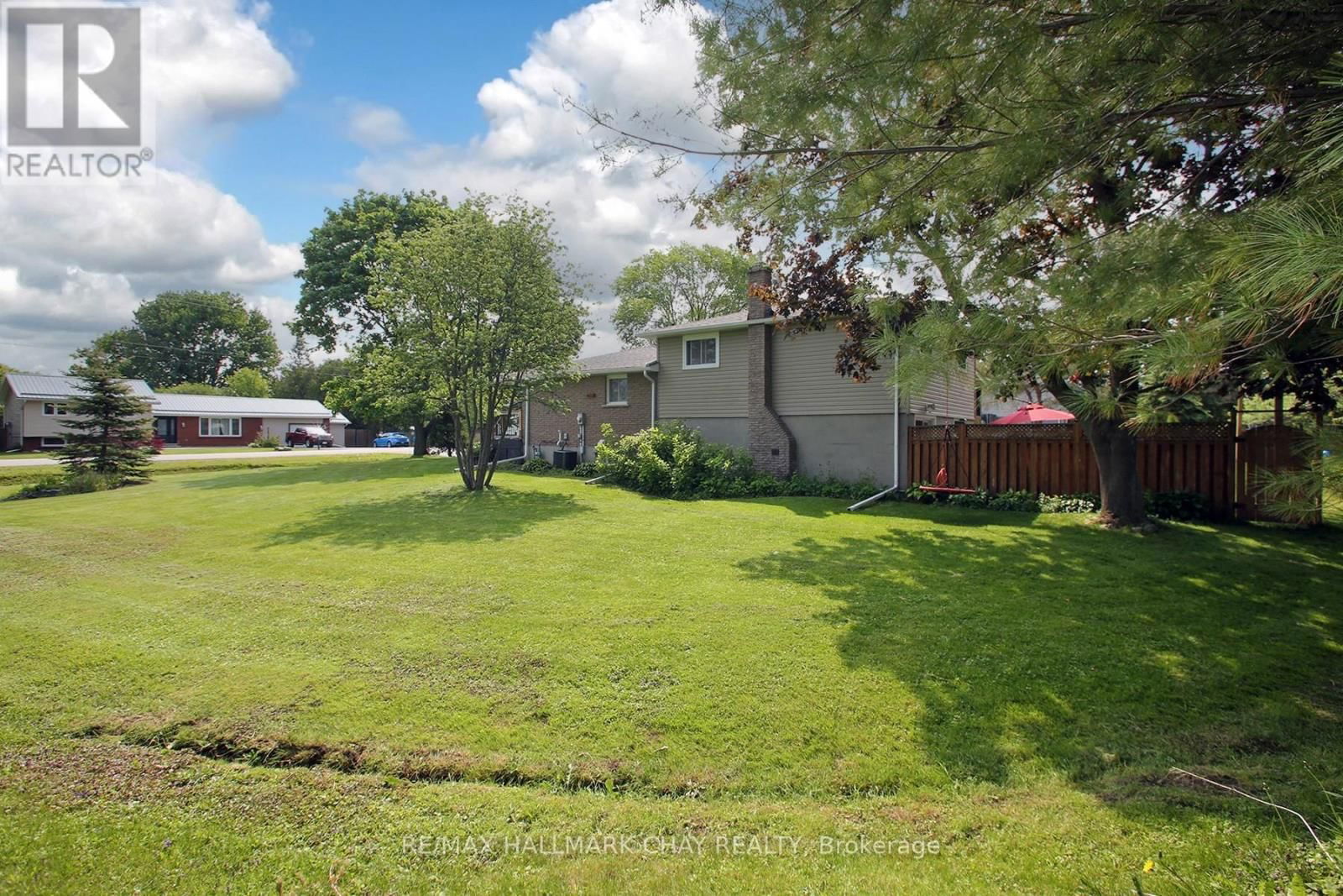 124 GREENSBORO DRIVE Image 8