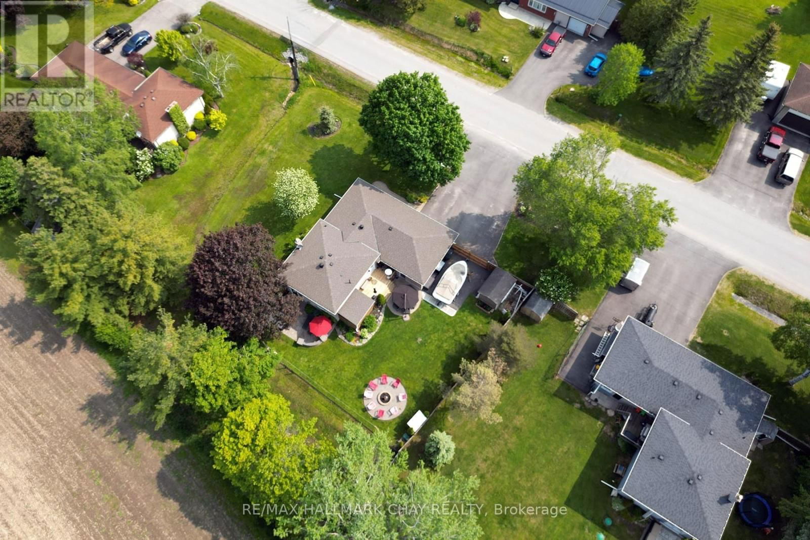 124 GREENSBORO DRIVE Image 9